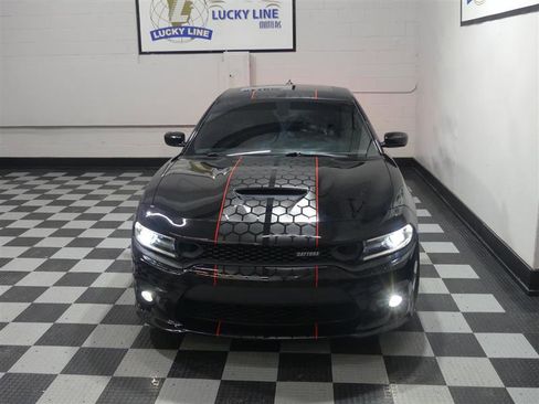 Used 2019 Dodge Charger Scat Pack w/ Daytona Edition Group image 3