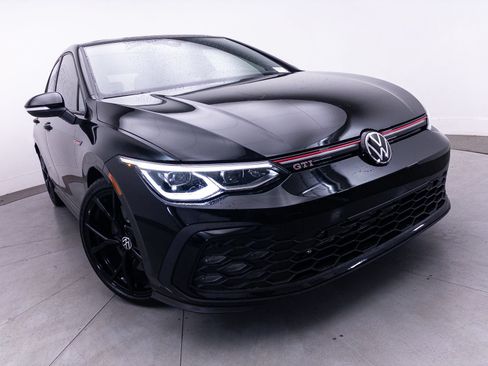 Used 2024 Volkswagen GTI SE FWD image 4