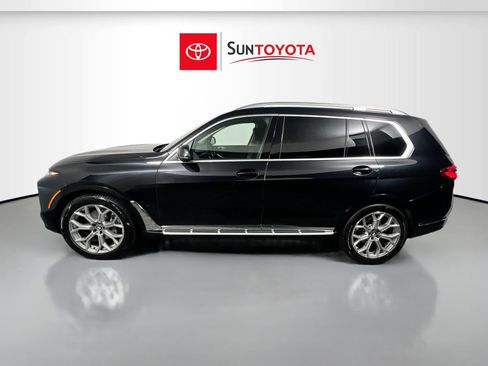 Used 2024 BMW X7 xDrive40i image 7