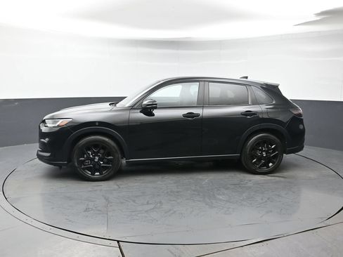 Certified 2024 Honda HR-V Sport image 2