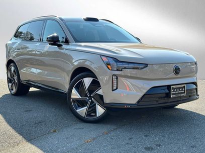 New 2025 Volvo EX90 Ultra w/ Protection Package Premier