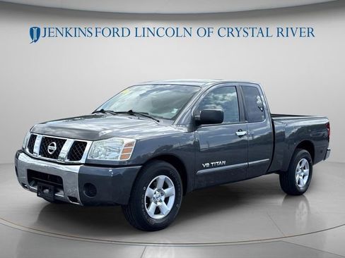 Used 2006 Nissan Titan SE RWD image 10