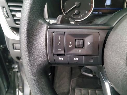 Used 2024 Nissan Rogue SV image 31