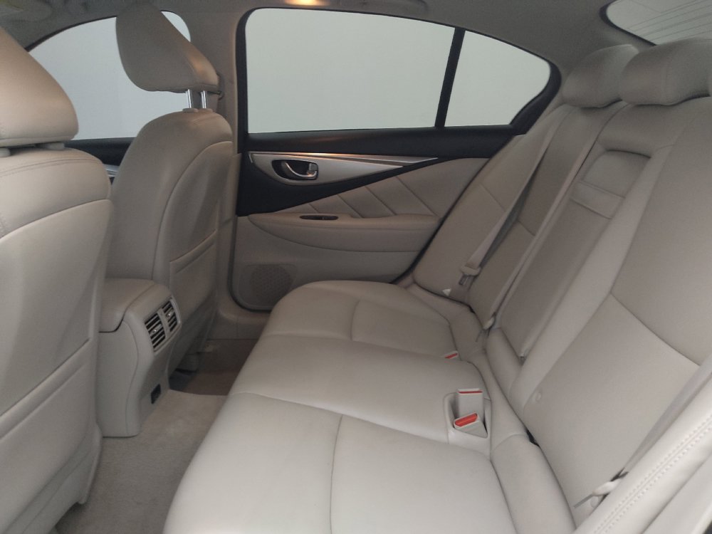 Used 2020 INFINITI Q50 Luxe w/ Cargo Package RWD image 18