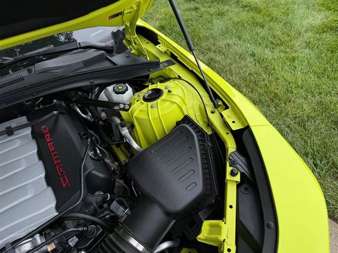 Used 2021 Chevrolet Camaro SS RWD image 70