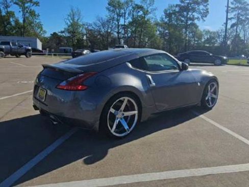 Used 2016 Nissan 370Z Coupe w/ Sport Package RWD image 7