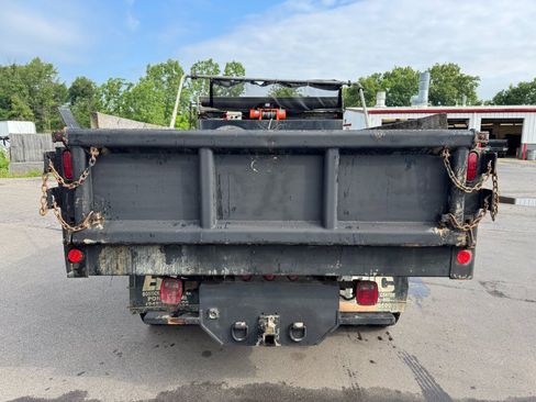 Used 2018 RAM 5500 Tradesman w/ Power & Remote Entry Group AWD/4WD image 4