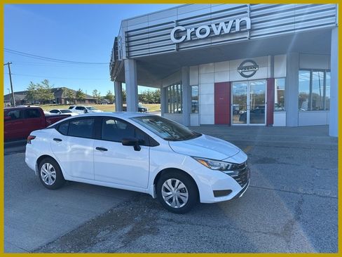 New 2025 Nissan Versa S image 1