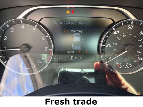 Used 2024 Nissan Frontier SV w/ SV Convenience Package image 8