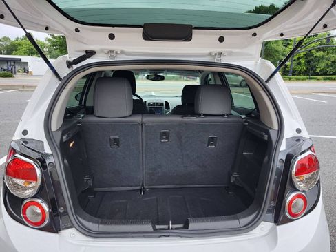 Used 2016 Chevrolet Sonic LT FWD image 11