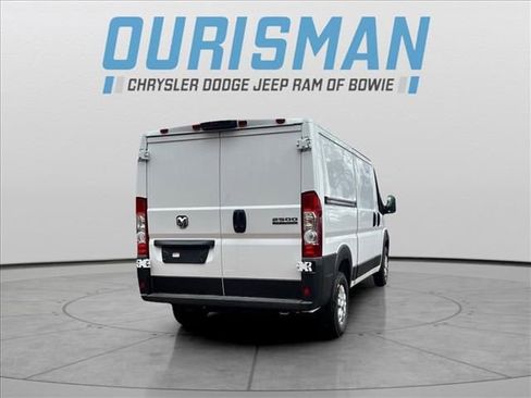 New 2025 RAM ProMaster 2500 w/ Quick Order Package 22G SLT image 3