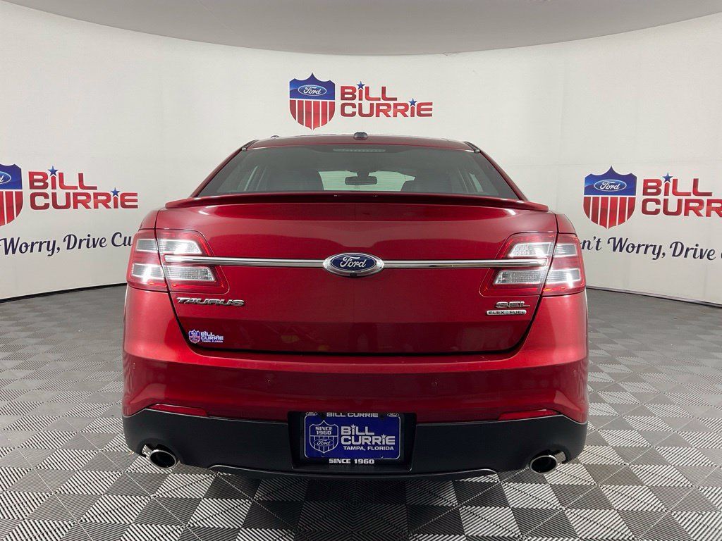 Used 2015 Ford Taurus SEL w/ Equipment Group 201A FWD image 4