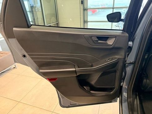 Used 2025 Ford Escape Active w/ Cold Weather Package image 14