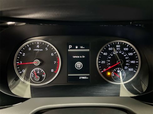 Used 2023 Kia K5 LXS image 12