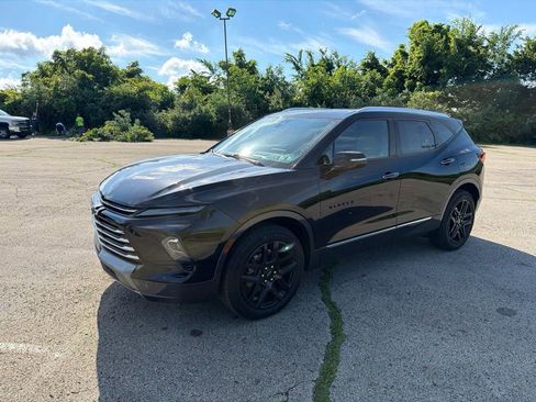 Used 2023 Chevrolet Blazer Premier w/ Enhanced Convenience Package AWD/4WD image 7