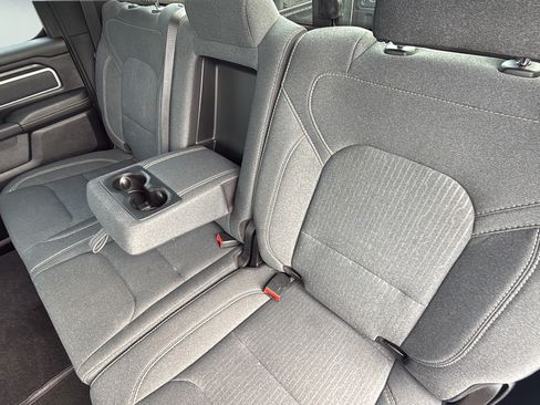 Used 2022 RAM 1500 Big Horn AWD/4WD image 43