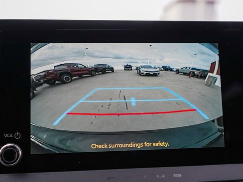 New 2026 Toyota Prius SE image 27