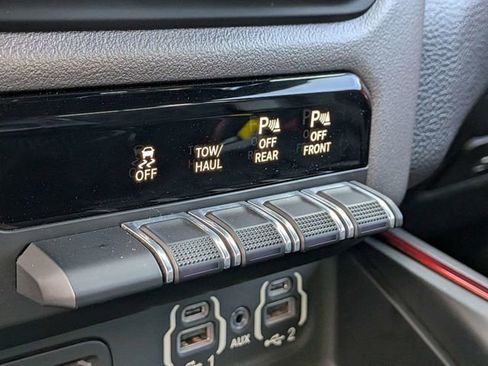 Used 2019 RAM 1500 Rebel w/ Rebel Level 2 Equipment Group AWD/4WD image 21