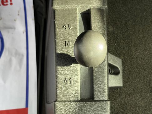 Used 2018 Chevrolet Silverado 1500 Custom w/ Custom Value Package image 10