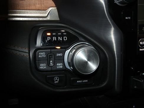 Used 2020 RAM 1500 Limited image 18