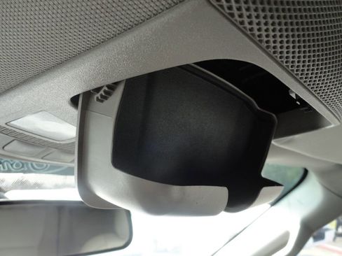 Used 2018 Ford F150 XLT image 29