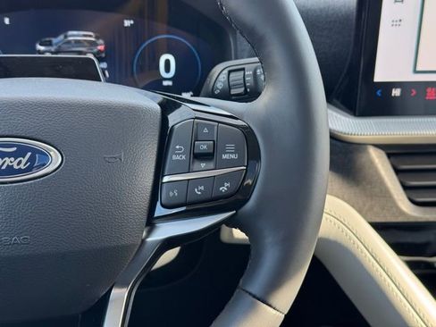 New 2026 Ford Explorer Platinum w/ LUX Leather Package image 25