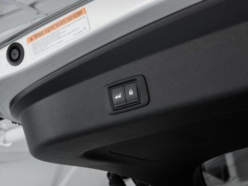 Used 2022 Mitsubishi Outlander SEL image 64