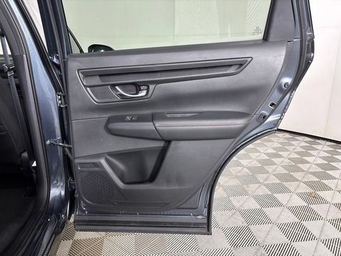 Used 2025 Honda CR-V Sport image 27