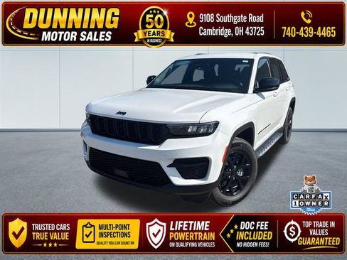 Used 2025 Jeep Grand Cherokee Altitude AWD/4WD image 1