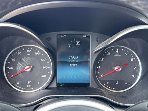 Used 2019 Mercedes-Benz C 300 4MATIC Sedan image 21