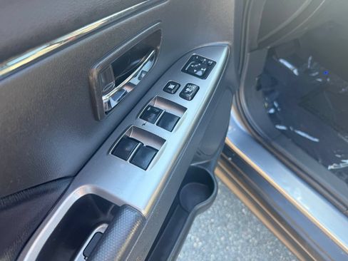 Used 2023 Mitsubishi Outlander Sport SE AWD/4WD image 20