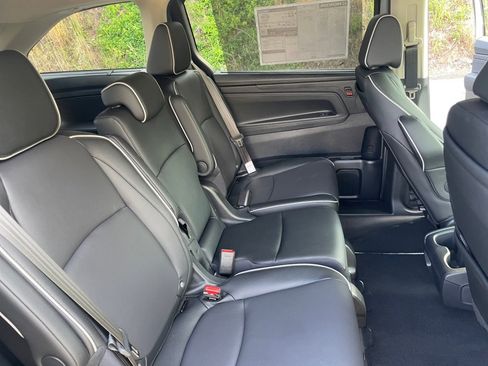 New 2026 Honda Odyssey Touring image 34