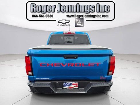 Used 2023 Chevrolet Colorado Z71 w/ Z71 Convenience Package 2 AWD/4WD image 22