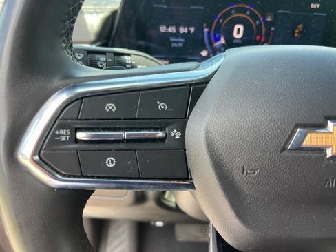 Used 2025 Chevrolet Tahoe Premier RWD image 17