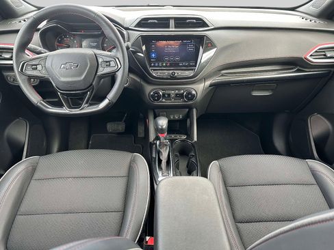 Certified 2023 Chevrolet TrailBlazer RS w/ Convenience Package image 12
