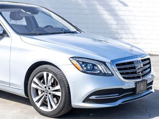 Used 2020 Mercedes-Benz S 560 Sedan video 3