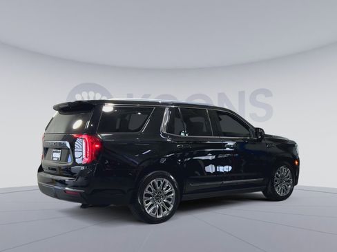 Used 2023 GMC Yukon Denali Ultimate image 11