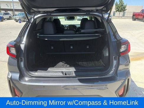 Used 2024 Subaru Crosstrek 2.5i Limited w/ Crosstrek Mirror Package AWD/4WD image 10
