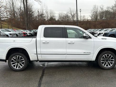 Used 2025 RAM 1500 Limited image 3