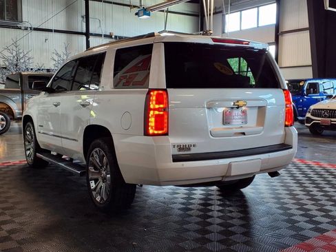 Used 2017 Chevrolet Tahoe LT w/ LT Signature Package AWD/4WD image 4