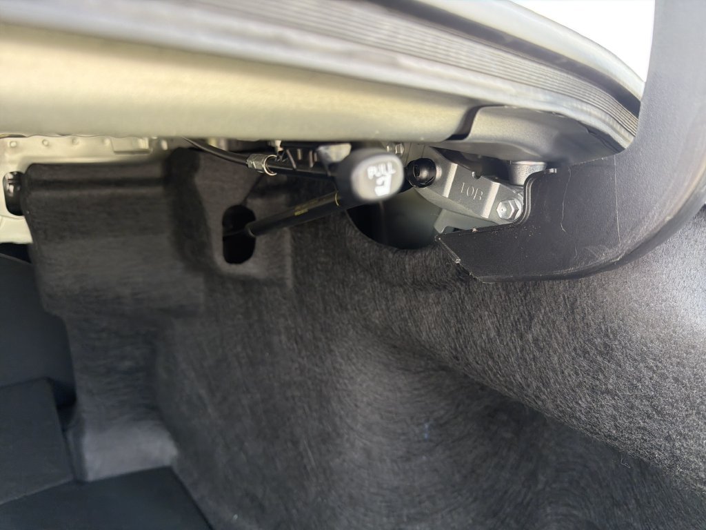 Used 2023 Toyota Camry SE FWD image 19
