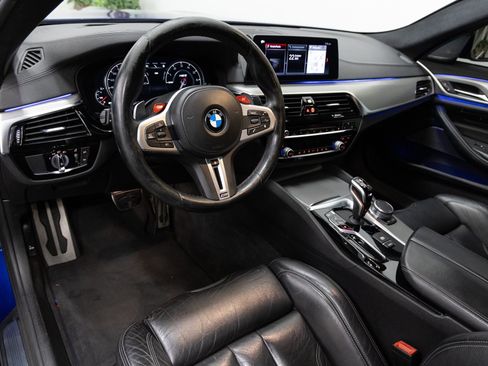 Used 2018 BMW M5 image 6