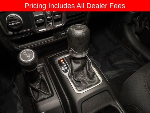 Used 2020 Jeep Wrangler Unlimited Sport S AWD/4WD image 14
