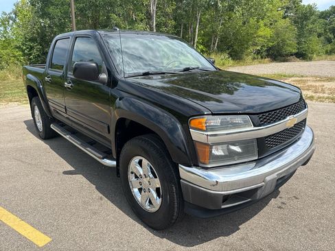 Used 2011 Chevrolet Colorado LT AWD/4WD image 3