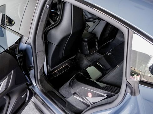 Certified 2025 Porsche Taycan Turbo GT image 23