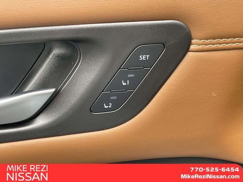 New 2026 Nissan Pathfinder Platinum AWD/4WD image 13