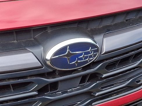 New 2025 Subaru Outback Premium image 4