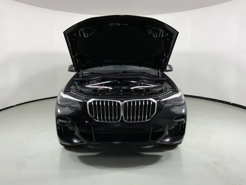 Used 2023 BMW X5 xDrive40i w/ M Sport Package image 7