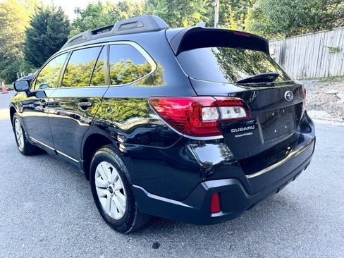 Used 2019 Subaru Outback 2.5i Premium AWD/4WD image 5