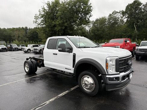 New 2027 Ford F550 4x4 SuperCab Super Duty w/ XL Chrome Package image 1